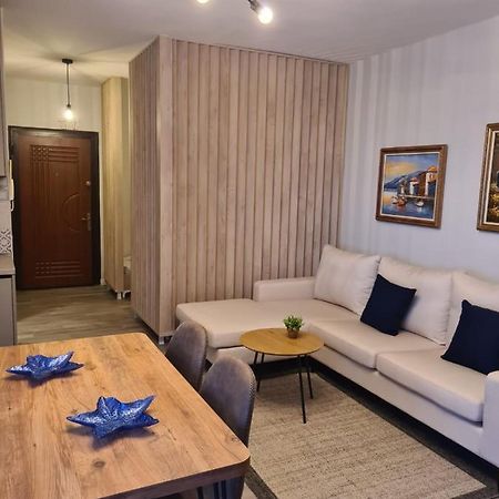Old Beach Apartment Vlora 外观 照片