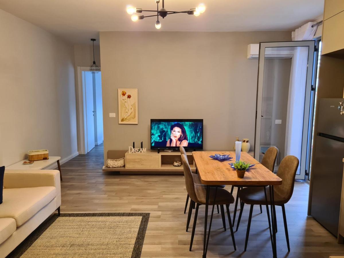 Old Beach Apartment Vlora 外观 照片